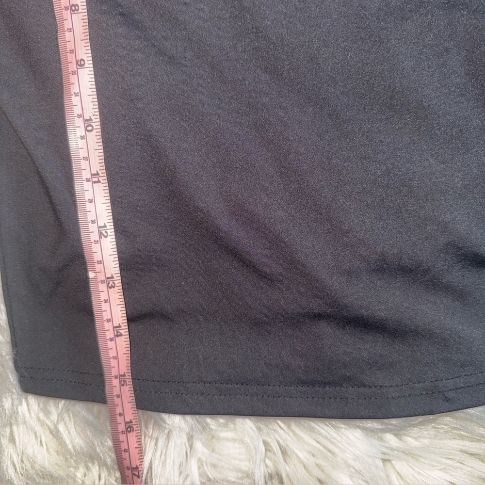 Shein MEYSI KIM Mock Neck Geo & Letter Graphic Slim Swim Crop Tee Size Small - Picture 15 of 16